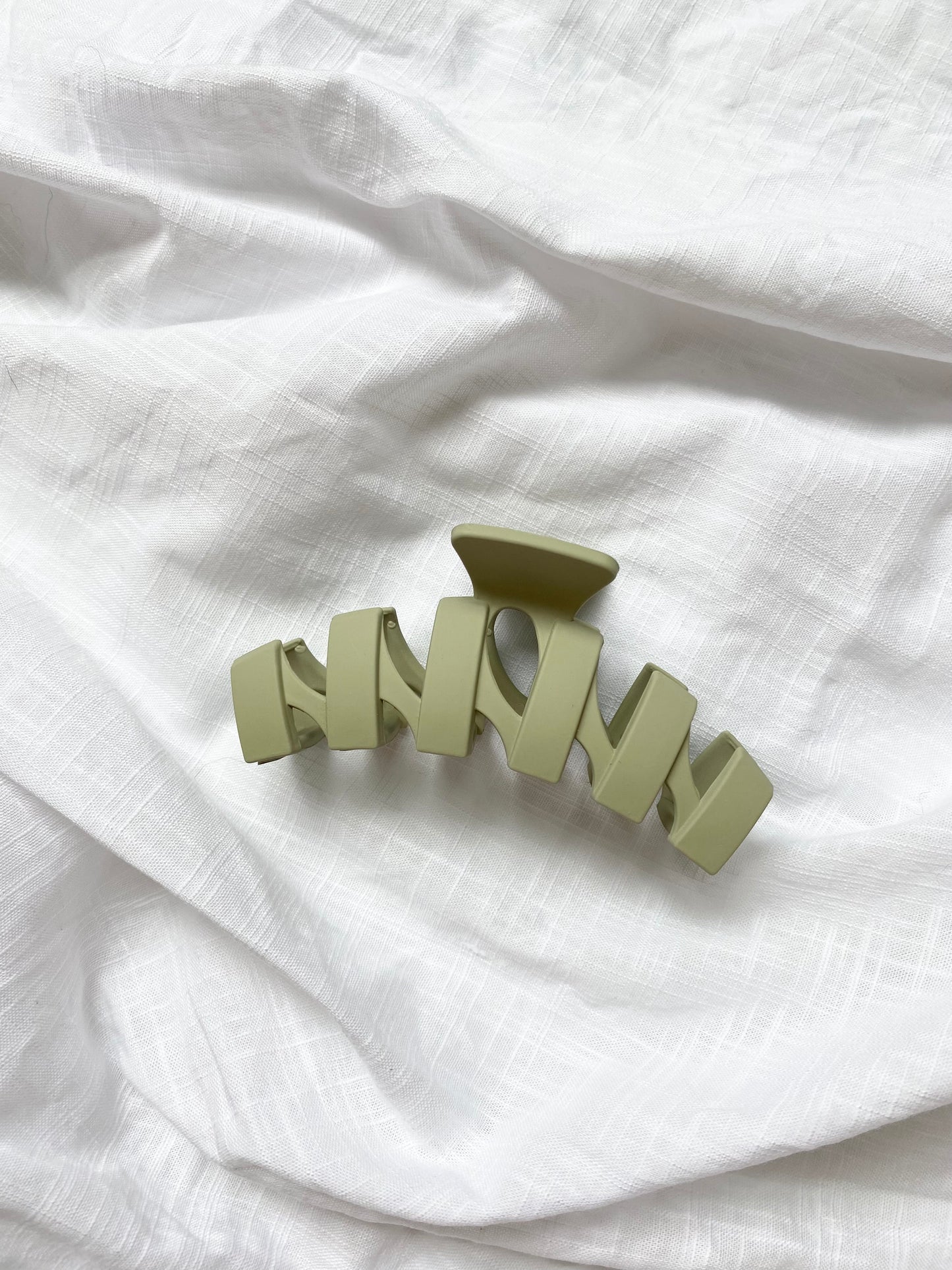 Alana Clip | Sage