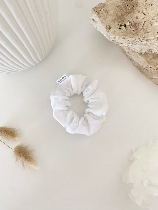 White | Linen Scrunchie