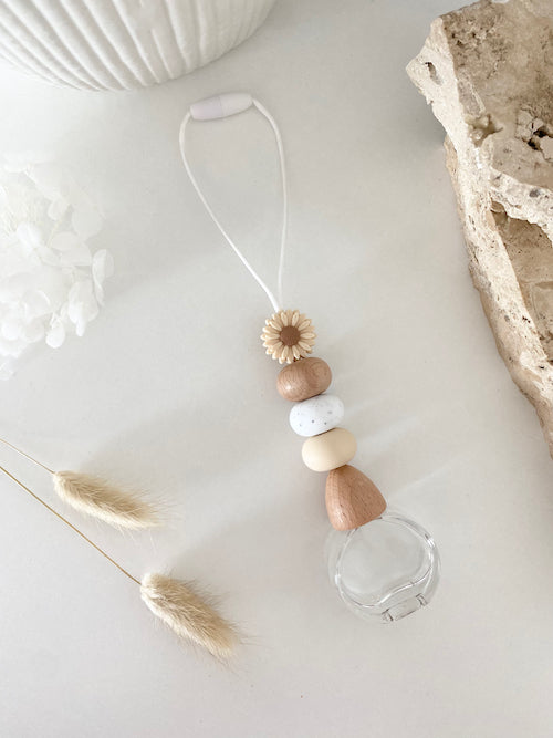 Beige Daisy | Hanging Diffuser