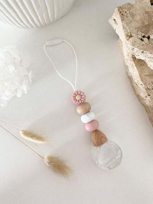 Blush Daisy | Hanging Diffuser